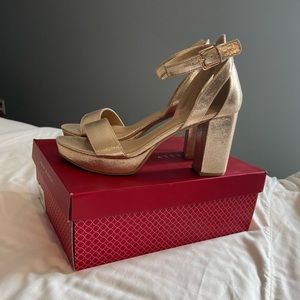 Chinese Laundry Gold Platform Sandal- never worn